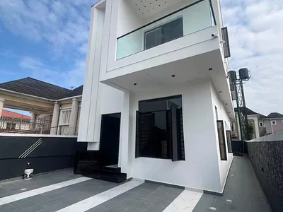 4 Bedroom Detached Duplex