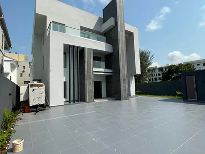 Premium Ultra-Luxury 5 Bedroom Fully Detached Duplex + BQ