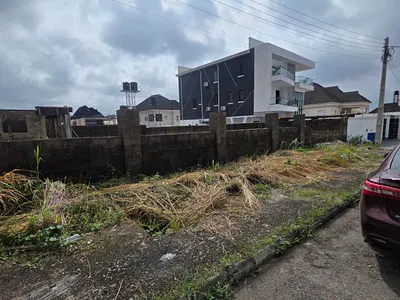 861 SQM Land