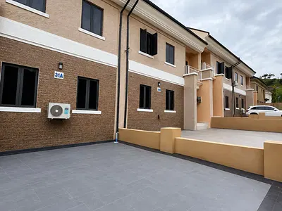 3 Bedroom S-Detached Duplex+bq