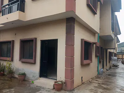 Renovated Three 3 Bedroom Flat