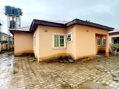 Massive 2 Bedroom Bungalow in a Secure Environment