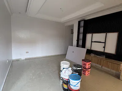 Lovely 2 Bedroom Apartment