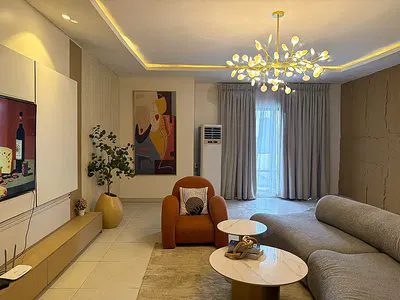 Luxury 3 Bedroom Apartment
