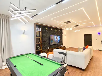 Stylish Cozy - 1BR Starlink Wifi 24/7 Power