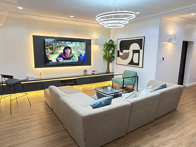 Posh Luxury -1bedroom Apartment Starlink Wifi 24/7 Power