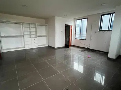 Large and Spacious 3 Bedroom Apartment