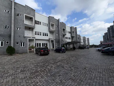 Lovely 4 Bedroom Terrace Duplex with BQ