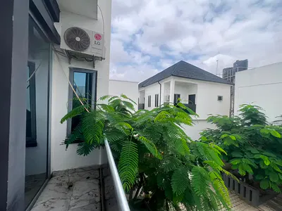 Furnished 3 Bedrooms Semi Detached Duplex