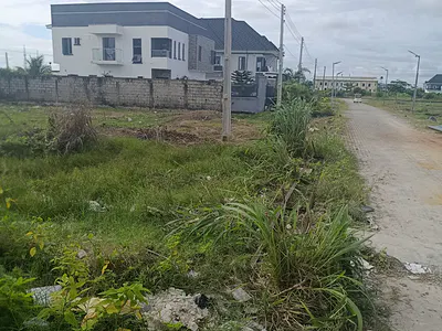 Strategic Plots of Land — Lekki Phase 2, Lekki, Lagos
