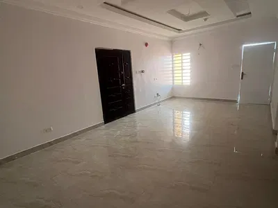 Serviced 3 Bedroom Apartment