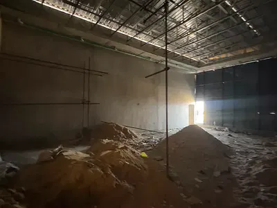 Penthouse, Commercial Property