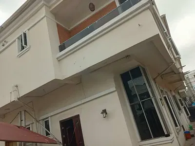Well Maintained 4 Bedroom Semi Detached Duplex with BQ
