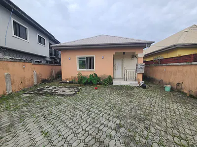 For Rent: 3bedroom Bungalow