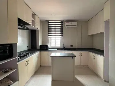3 Bedroom Apartment with BQ