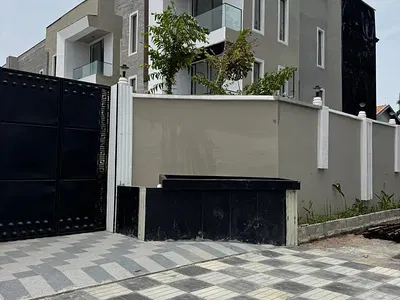 A Premium Residential 5 Bedroom Detached Duplex