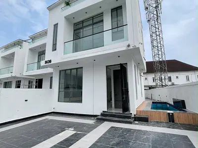 Luxury 4 Bedroom Semi Detached in a Serene Estate