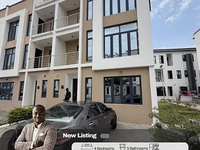 A Spacious 4 Bedroom Terrace Duplex