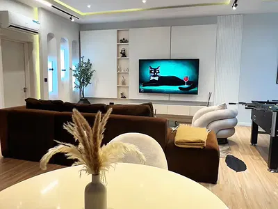 2 Bedroom Apartment