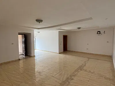 Lovely 1 Bedroom Penthouse Apartment