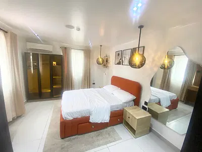 Sharp Fully Furnished 1 Bedroom Apartment