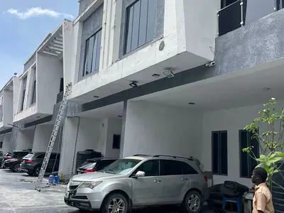 Luxury 4 Bedroom Terraced Duplex with Excellent Facility — New Road, Lekki, Lagos