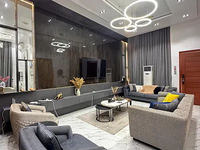 4 Bedroom
