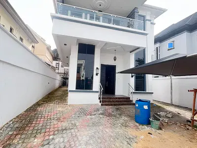 Luxury 5 Bedroom Detached Duplex + BQ with Excellent Facility