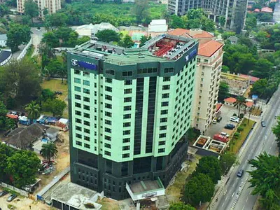 160 Rooms & Suites Hotel