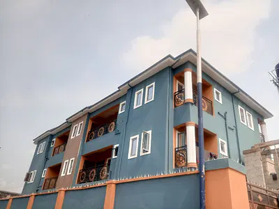 6 Units of Luxury 2 Bedroom Apartment