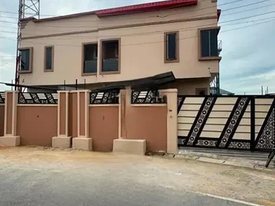 Nicely Built 4 Bedroom Duplex with BQ