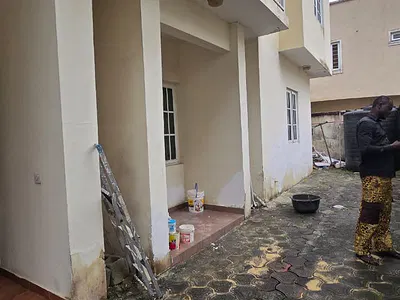 Spacious Two Bedroom Flat
