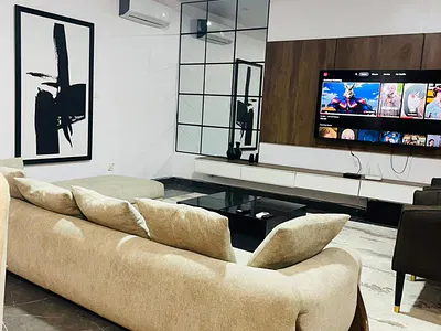 Luxury Furnished 3 Bed