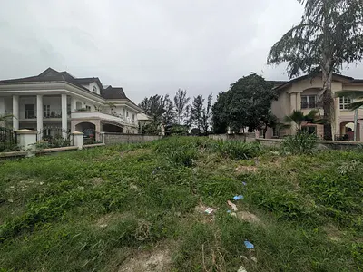 500SQM Plot of Land in a Luxurious Estate