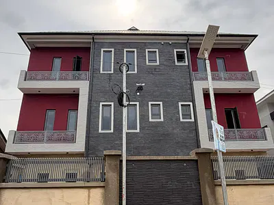 Lovely 3 Bedroom Apartment