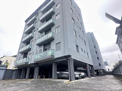 2bedroom Apartment with Swimming Pool &gym First Floor