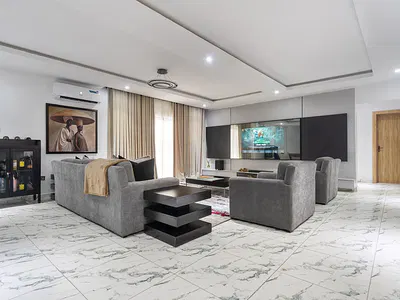 Luxury 3 Bedrooms Penthouse — Lekki, Lagos