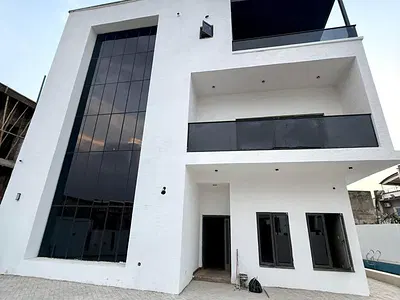Newly Built 5 Bedroom Fully Detached Smart Home + BQ