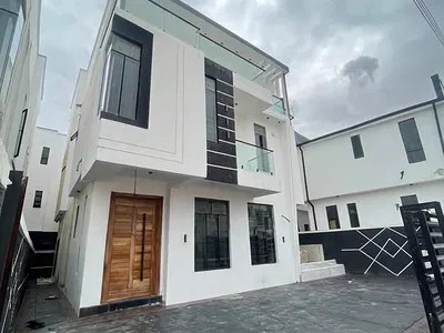 5 Bedroom Detached + BQ — Lekki, Lagos