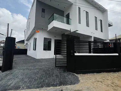 A Stunning 4 Bedroom Semi Detached Duplex