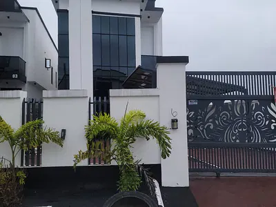 Luxury 5 Bedroom Fully Detached Duplex with Swimming Pool and BQ