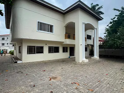5 Bedroom Detached Duplex with BQ