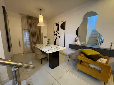 4 Bedroom Apartment