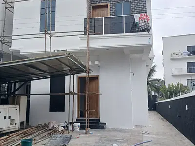 5bedroom Fully Detached Duplex with 2rooms BQ