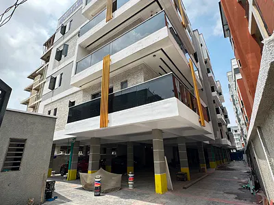 Exquisite Luxury Spacious 3 Bedroom Apartment with Gym, Swimming Pool