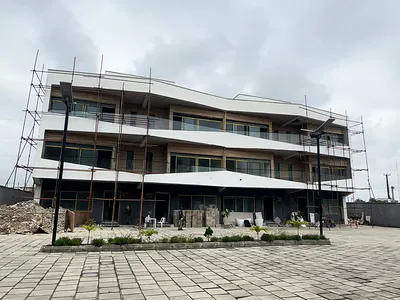 Luxury 4 Bedroom Terrace Duplex on 2 Floors