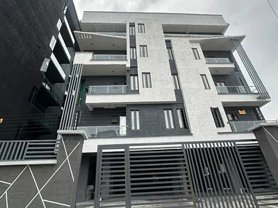 2 Bedrom Serviced Apartment with Study Room