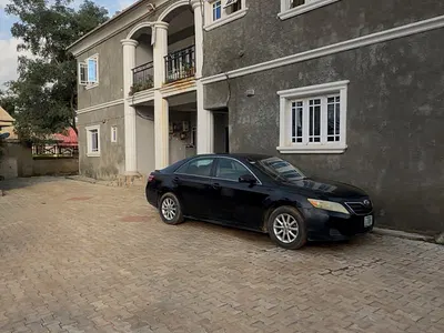 A Cute 2 Bedroom Block of Flat