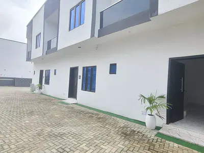 2 Bedroom Duplex