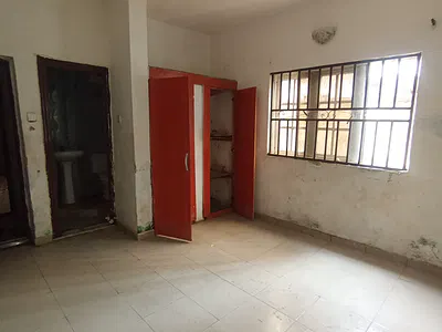 Room Self Contained